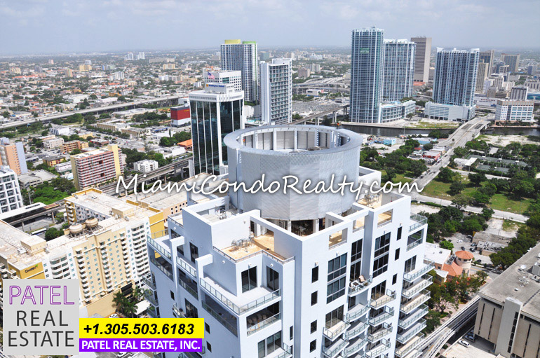 1060 Brickell Photo